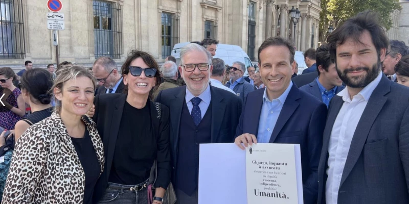 Le serment d'Avocat pour la première fois en  langue corse